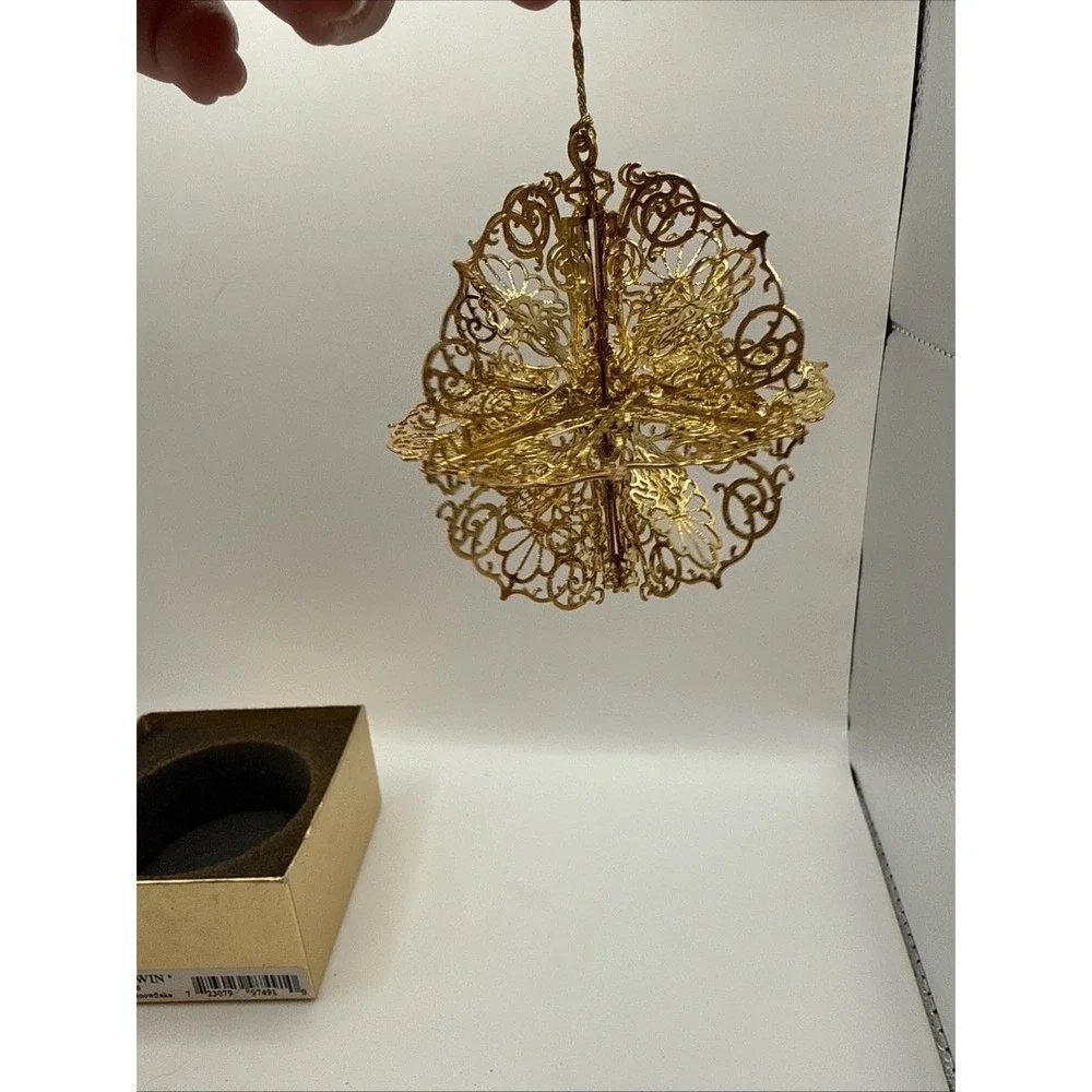 Baldwin Lacy Snowflake 3